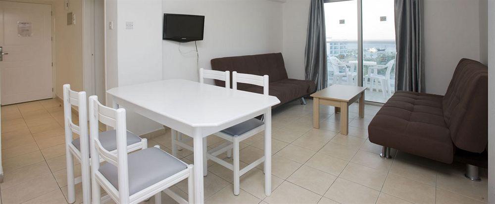 Vrissaki Hotel Apartments Protaras Exteriér fotografie